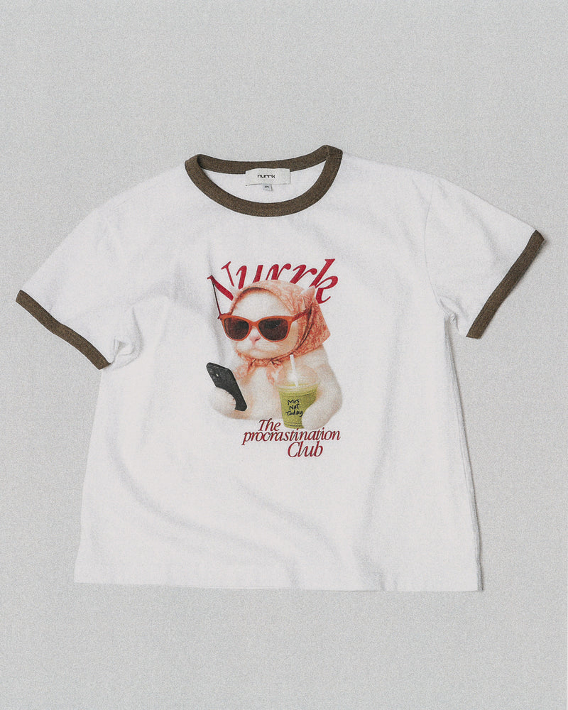 BEIGE PROCRASTINATION KITTEN T-SHIRT