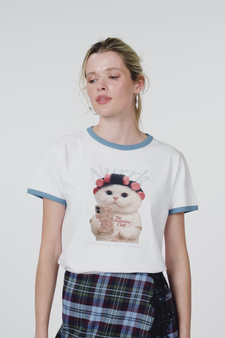 Load video: AGO 5 camiseta gato azul